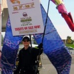 We can ad signs, lights and even music to our Giant Parde Puppets