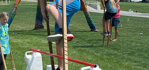 Giant Stilt Hurdle